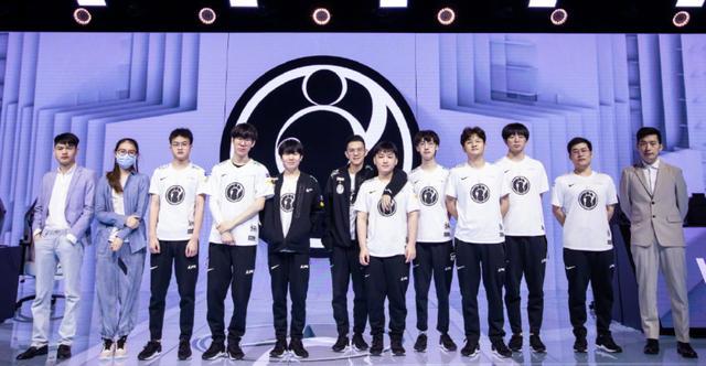 力充满了信 力充满了信